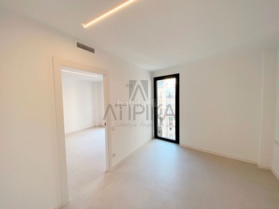 Alquiler piso excelente piso en una finca de obra nueva con zona comunitaria junto al port vell en Barcelona