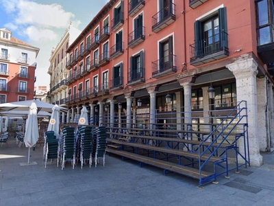 Alquiler Piso Valladolid. Piso de una habitación Segunda planta con terraza
