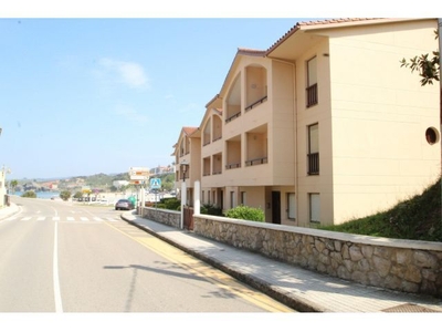 APARTAMENTO EN PRIMERA LINEA PLAYA COMILLAS