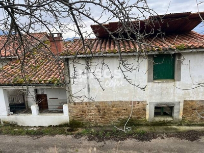 Casa adosada en venta en Calle de la Carretera General, cerca de Plaza de la Reguera