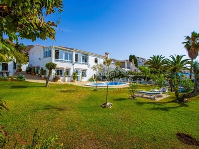 Casa villa con piscina en Capistrano, , málaga, costa del sol, espalña en Nerja