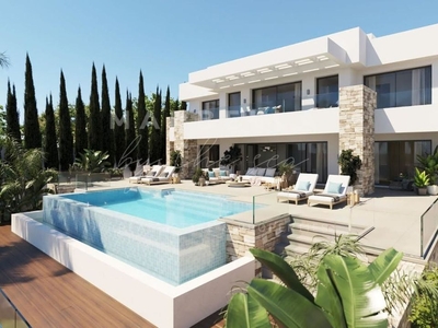 Casares villa en venta