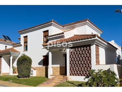 Chalet en venta en Benalmadena Pueblo