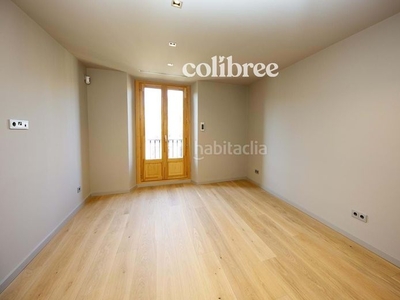 Piso en venta , con 166 m2 y 3 habitaciones y 3 baños. en Barcelona