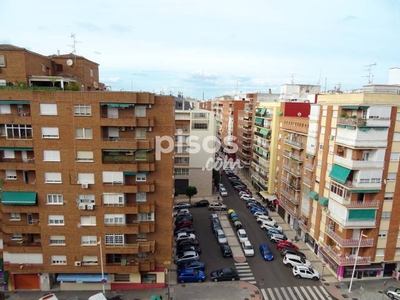 Piso en venta en Avenida del Doctor Juan Pereda Pila, 10