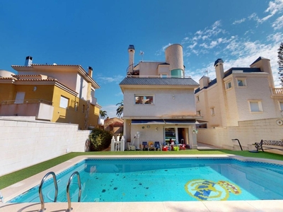 Venta Casa unifamiliar Alicante - Alacant. Con terraza 332 m²