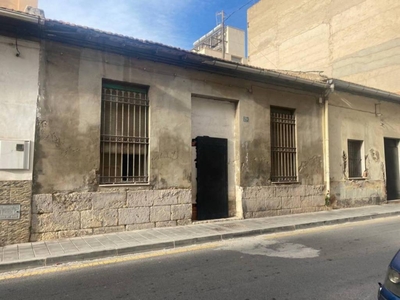 Venta Casa unifamiliar en Calle Escoto 29 Alicante - Alacant. A reformar 128 m²