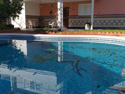 Venta de casa con piscina y terraza en Sagunto (Sagunt)