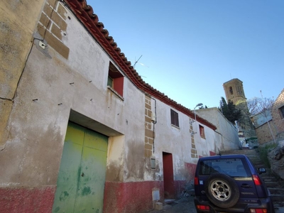 Venta de casa con terraza en Alcalá del Obispo