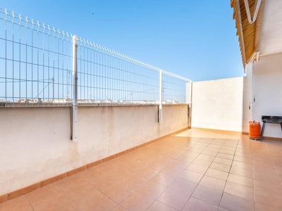 Venta Piso Alicante - Alacant. Piso de dos habitaciones en Cisne. Cuarta planta con terraza