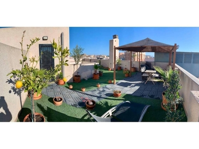 Venta Piso Alicante - Alacant. Piso de tres habitaciones en Calle Olleria. Buen estado quinta planta con terraza