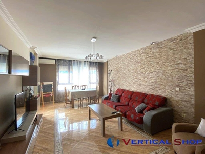 Venta Piso Caudete. Piso de tres habitaciones Primera planta