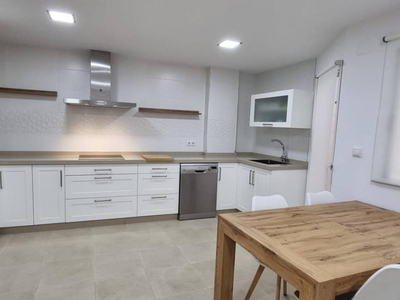 Venta Piso Elche - Elx. Piso de tres habitaciones Primera planta