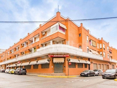 Venta Piso Los Montesinos. Piso de tres habitaciones Buen estado segunda planta