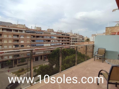 Venta Piso Orihuela. Piso de cuatro habitaciones Cuarta planta con terraza