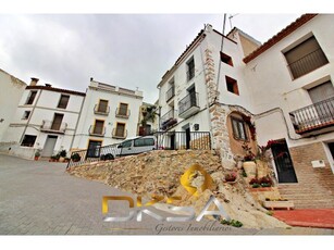 Bonita casa lista para entrar a vivir con preciosas vistas a la montaña en Alcudia de Veo