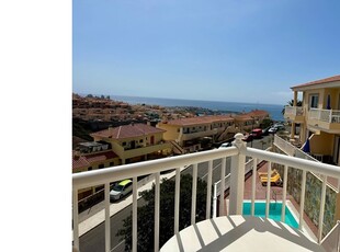Precioso apartamento con vistas al mar en Loma Dos