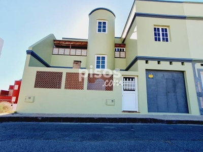 Casa unifamiliar en venta en Calle Ratiño, 12
