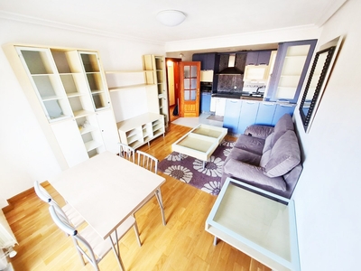 Urbis te ofrece un apartamento en venta en zona Ciudad Jardín, Salamanca.