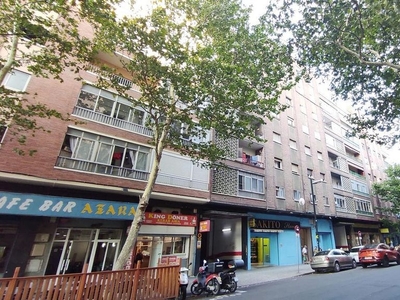 Alquiler de piso en calle De Pascuala Perié de 2 habitaciones con muebles y balcón