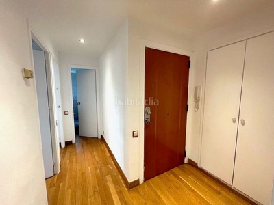 Alquiler piso con 2 habitaciones con ascensor, calefacción y aire acondicionado en Sant Cugat del Vallès