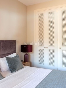 Alquiler piso en avenida del mediterráneo elegante apartamento en bahia alcantara en Marbella