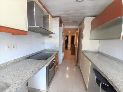 Alquiler piso en Eixample de tres habitaciones amueblado en Sabadell