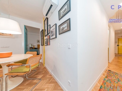 Alquiler piso magnífico y luminoso piso amueblado, de 110 m2, 2 dormitorios, próximo al metro palos de la frontera en Madrid