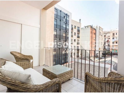 Apartamento en alquiler en Carrer de Muntaner, cerca de Carrer de València