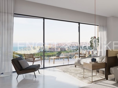 Casa adosada excelente villa de lujo con vistas al mar en Fuengirola