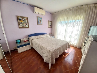 Casa con 4 habitaciones con parking, piscina y jardín en Sant Pere de Ribes