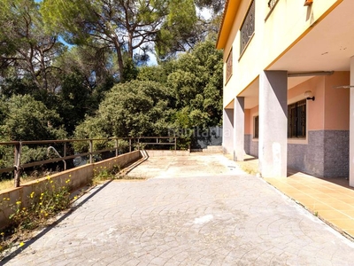 Casa con 5 habitaciones con piscina en Ametlla del Vallès (L´)