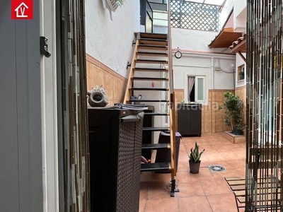 Casa de 3 habs en planta baja totalmente reformada con patio y terraza en Sabadell