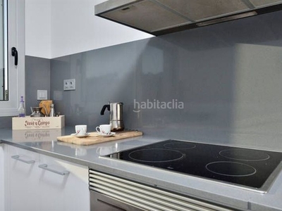 Casa en carrer del turó preciosa casa con licencia turistica, piscina, aire acondicionado, calefaccion, placas solares y bateria, todo en perfecto estado. en Sant Pere de Ribes