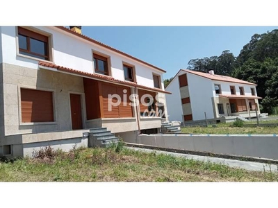 Casa pareada en venta en Carretera Noalla- Os Caseiros