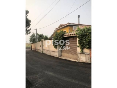 Casa unifamiliar en venta en Calle Brezos