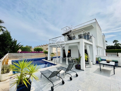 Casa / villa de 531m² en venta en Alicante Golf, Alicante
