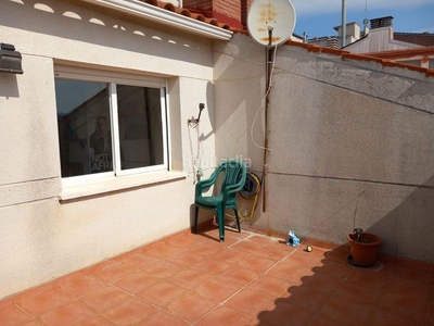 Dúplex en venta muy soleado y con muy buenas vistas . tiene una plaza de garaje incluida. en Castellbisbal