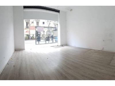 Local comercial Calle CREU COBERTA Barcelona Ref. 93618703 - Indomio.es