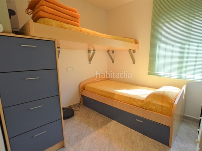 Piso con 3 habitaciones amueblado con aire acondicionado en Vilanova i la Geltrú
