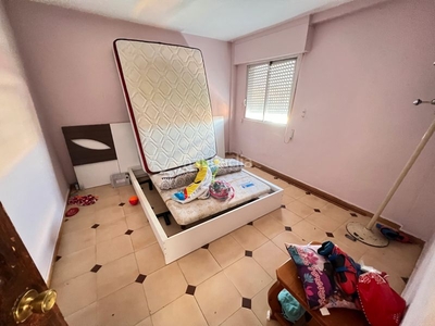 Piso con 3 habitaciones con calefacción en Fuentebella-San Fermín-El Leguario Parla