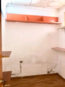 Piso con 3 habitaciones en Raval Barcelona