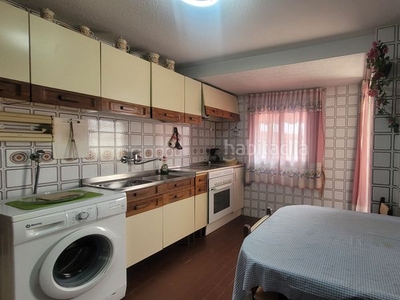 Piso con 4 habitaciones con ascensor, calefacción y aire acondicionado en Leganés