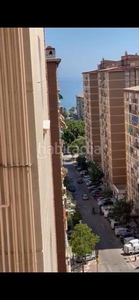 Piso con 4 habitaciones con ascensor, parking y aire acondicionado en Málaga