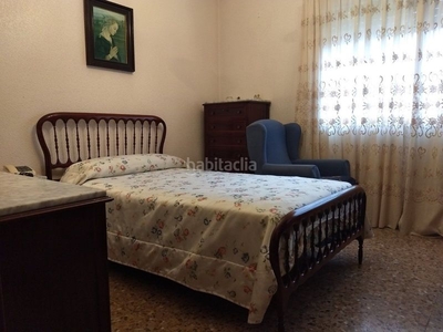 Piso de 3 dormitorios en zona estación de tren. en Cartagena