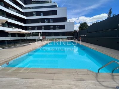 Piso en alquiler en Madridejos de 4 habitaciones con terraza y piscina