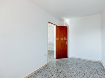 Piso en carrer de menéndez y pelayo 150 piso en venta con 4 habitaciones con ascensor en Terrassa