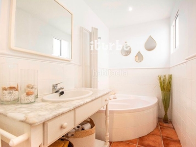 Piso en venta , con 76 m2, 1 habitaciones y 1 baños, ascensor y aire acondicionado. en Marbella