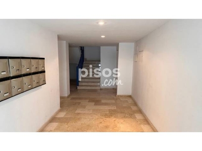 Piso en venta en Avenida 9 de Octubre, nº 56