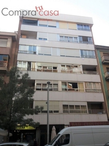 Venta de piso en Ezequiel González - Conde de Sepúlveda de 4 habitaciones con terraza y garaje